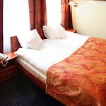 Hubertus Hotel 3*