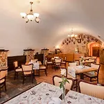 Hubertus Hotel