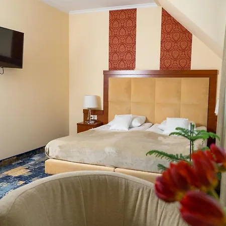 Hubertus 3*