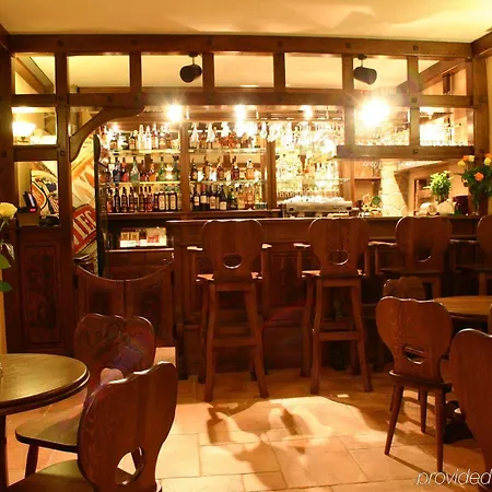 Otel Hubertus 3*