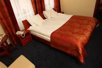 Hotel Hubertus 3*