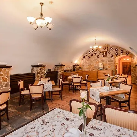 Hubertus Hotel