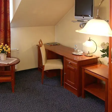 Hubertus 3*