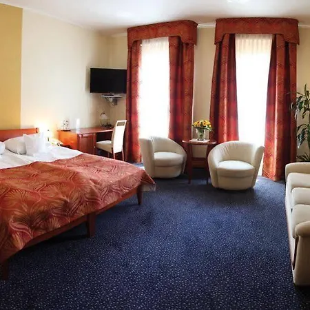 Hotel Hubertus 3*