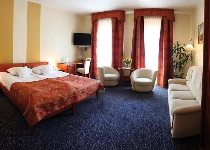 Ξενοδοχείο Hubertus 3*